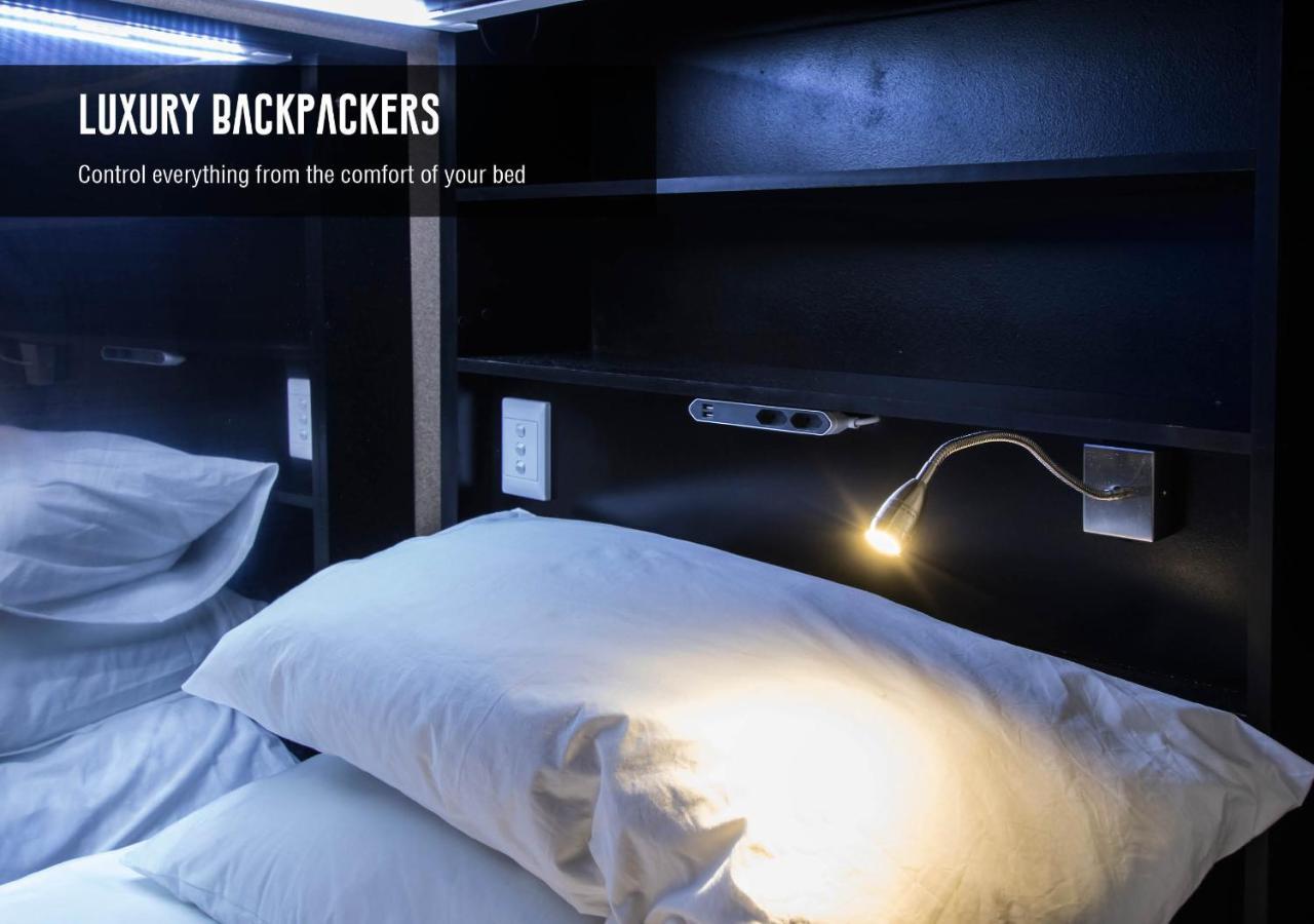 Hostel Luxury Backpackers Port Elizabeth Exterior foto