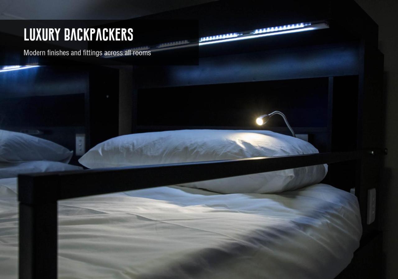 Hostel Luxury Backpackers Port Elizabeth Exterior foto